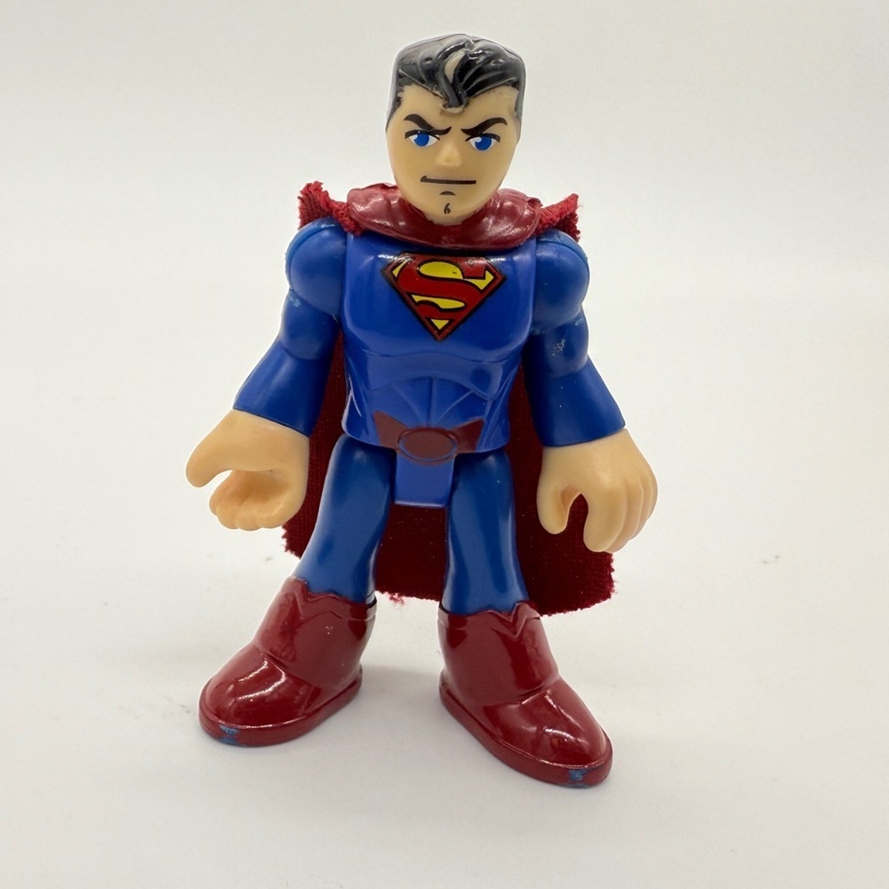 Imaginext Superman DC Comics Action Figure Fisher Price
